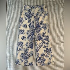 Gilli Blue Floral Print Pants